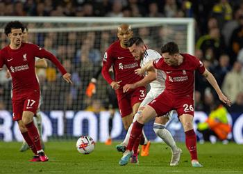 فيديو سينيستيرا يسجل هدف ليدز يونايتد الأول أمام ليفربول وجوتا يرد بالثالث