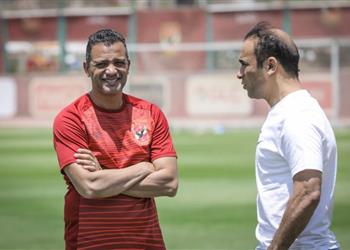 سامي قمصان يوضح سبب غياب ثنائي الأهلي أمام سموحة ويصرح الجمهور مصدر الأمان خلال مواجهة الرجاء