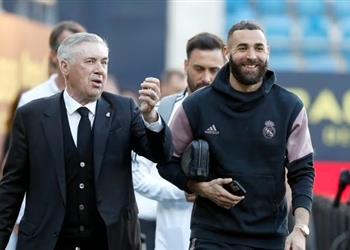 آس بنزيما يجدد عقده مع ريال مدريد حتى 2024