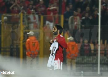 حسين الشحات يهدي هدفيه في مباراة الأهلي والهلال لروح والده