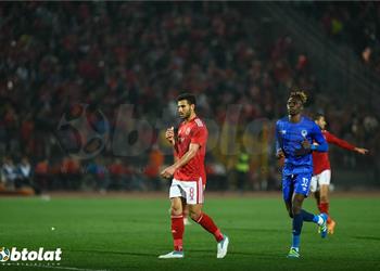 خاص الأهلي يدرس تقديم شكوى لـ كاف ضد الهلال بسبب التجاوزات