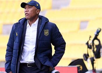 مستشهد ا بـ مصطفى محمد مدرب نانت ي برر قرار منع اللاعبين المسلمين من الصيام في المباريات