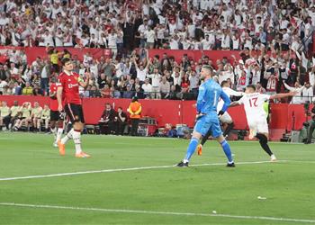 فيديو مانشستر يونايتد يودع الدوري الأوروبي وإشبيلية يتأهل بثلاثية إلى نصف النهائي