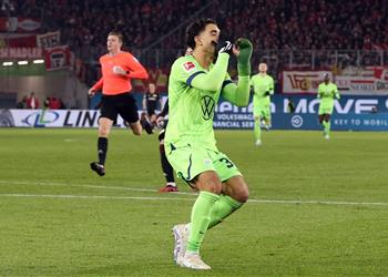 تشكيل فولفسبورج أمام بوخوم في الدوري الألماني موقف عمر مرموش