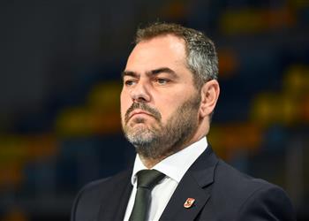 أوجستي يعلن قائمة فريق سلة الأهلي استعداد ا لبطولة إفريقيا