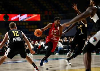 الأهلي يفتتح مشواره في بطولة إفريقيا لأندية السلة بالفوز أمام فيروفيارو الموزمبيقي