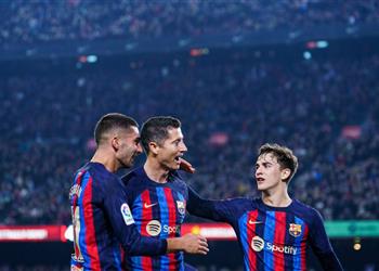 تشكيل برشلونة أمام رايو فاييكانو في الدوري الإسباني ثلاثي هجومي