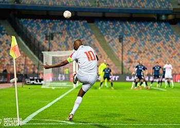أحمد الشناوي يوضح مدى أحقية سيراميكا كليوباترا في ركلة جزاء أمام الزمالك