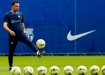 تشافي لعبنا أسوأ مباراة في الموسم بسبب ريال مدريد وبيتيس مفتاح الرد