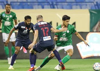 الاتفاق يصعق ضمك بثنائية نياكاتي في الدوري السعودي