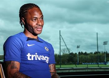 ستيرلينج لا نصدق ما يحدث لـ تشيلسي ولم أعتاد على ذلك في مانشستر سيتي