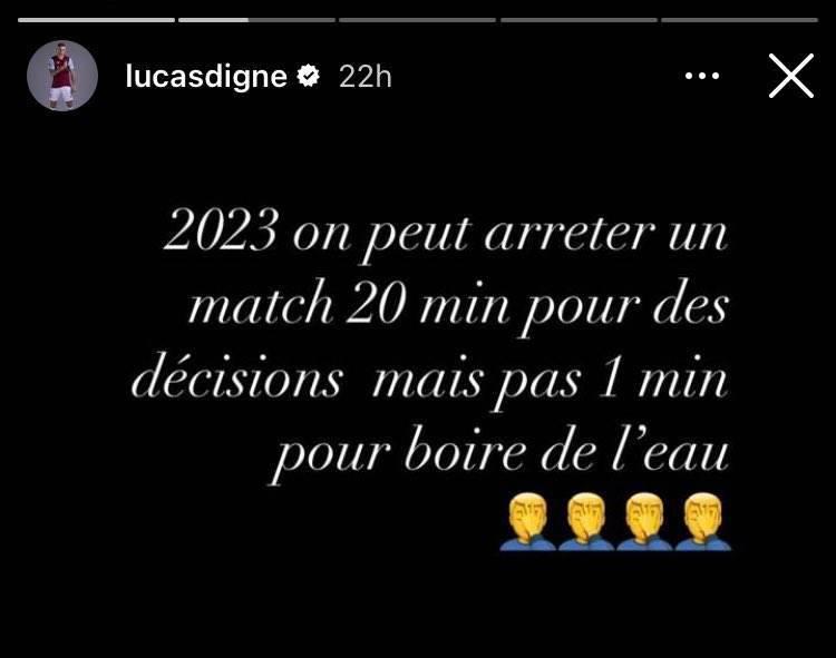 لاعب منتخب فرنسا ينتقد قرار اتحاده بشأن اللاعبين المسلمين