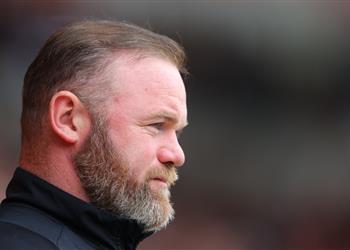 روني ليفربول سينهي الدوري ضمن المراكز الأربعة الأولى رفقة مانشستر يونايتد