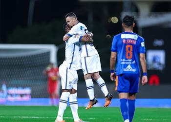 فيديو الهلال يفوز على الفيحاء بثنائية إيجالو في الدوري السعودي
