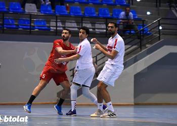 محمود الخطيب يهنئ لاعبي الأهلي على الفوز ببطولة دوري اليد