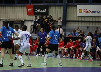 الأهلي يواصل انتصاراته في كأس الكؤوس الإفريقية لسيدات اليد بالفوز على هبيتات