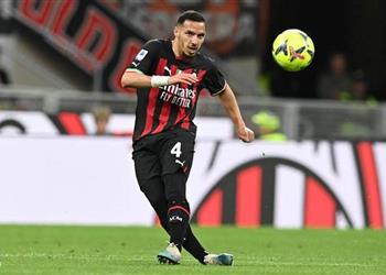 فيديو الإصابة تجبر بن ناصر على الخروج مبكر ا من مباراة ميلان وإنتر ميلان