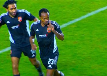 فيديو بتسديدة رائعة بيرسي تاو يسجل هدف الأهلي الثاني أمام الترجي
