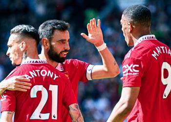 فيديو مانشستر يونايتد يعقد مهمة ليفربول بثنائية أمام ولفرهامبتون في الدوري الإنجليزي