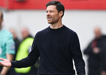 رئيس باير ليفركوزن يرد على ارتباط تشابي ألونسو بتدريب ريال مدريد وتوتنهام