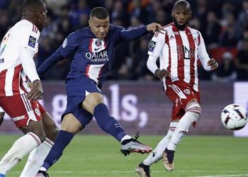 جالتييه مبابي لا يحتاج لرؤية المرمى قبل التسجيل وميسي لم يركز مع الصافرات