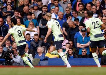 ترتيب هدافي الدوري الإنجليزي بعد هدف هالاند أمام إيفرتون