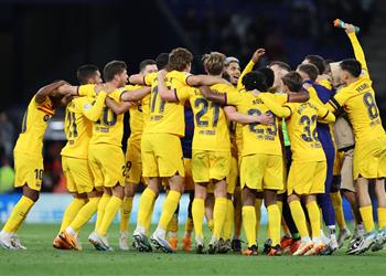 تيباس يهنئ برشلونة على التتويج بلقب الدوري الإسباني 2022 23