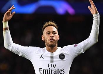 باريس سان جيرمان يدرس التخلص من نيمار في صفقة تبادلية مع مانشستر سيتي