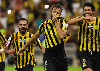 تشكيل اتحاد جدة أمام الهلال في الدوري السعودي موقف حجازي وطارق حامد
