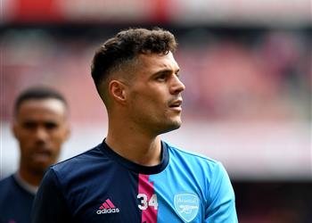 لاعب آرسنال يقترب من الدوري الألماني