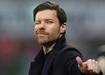 بعد ناجيلسمان تقارير تشابي ألونسو يرفض تدريب توتنهام