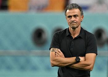 الهلال السعودي يقدم عرض ا جديد ا لـ لويس إنريكي ويجهز بدائل حال رفضه