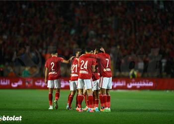 الأهلي يعرض على لاعبه الرحيل بعد خروجه من حسابات كولر