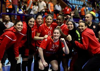 الأهلي يحقق برونزية كأس الكؤوس الإفريقية لسيدات كرة اليد على حساب أوتوهو