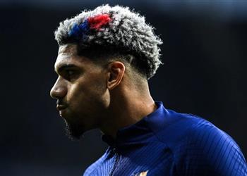 أروخو يوضح موقفه من الاستمرار مع برشلونة ويصرح نرحب بعودة ميسي