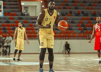 الأهلي يلبي رغبة بوش ويتعاقد مع محترف جديد لخوض منافسات BAL