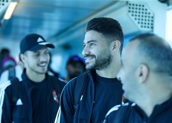 بعثة الأهلي تصل الإمارات استعداد ا لمباراة السوبر المصري