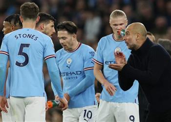 كاراجر مانشستر جوارديولا ينقصه شيئ ا واحد ا ليكون الأفضل في تاريخ إنجلترا