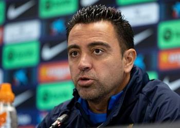 تشافي عودة ميسي إلى برشلونة تعتمد على رغبته