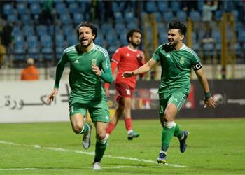 محمود علاء يعتذر لمصور مباراة الاتحاد والمصري