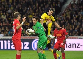 لاعب ليفربول السابق يعلن اعتزاله كرة القدم