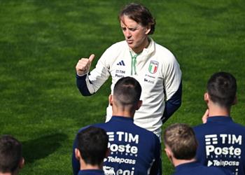 مانشيني الأندية الإيطالية تستطيع حصد بطولات أوروبا الثلاثة