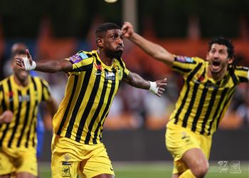 فيديو الشراحيلي يسجل هدف اتحاد جدة الأول أمام الفيحاء