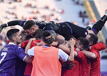 فيديو فيورنتينا يقلب الطاولة على روما ويعقد آماله في التأهل إلى دوري أبطال أوروبا