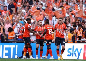 البطاقة الثالثة لوتون تاون يتأهل إلى الدوري الإنجليزي بركلات الترجيح أمام كوفنتري سيتي