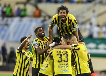اتحاد جدة ي شكل المربع الذهبي للسوبر السعودي بعد الفوز بالدوري