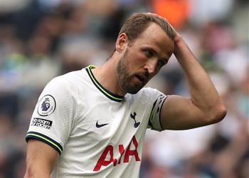 توتنهام يخوض مغامرة خطيرة مع هاري كين