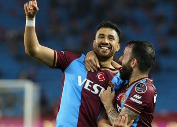 تشكيل طرابزون أمام جيرسون سبور في الدوري التركي موقف تريزيجيه