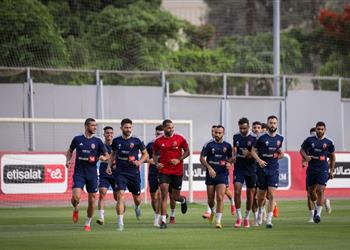 مران الأهلي تدريبات بدنية للاعبين وأكرم توفيق يواصل التأهيل