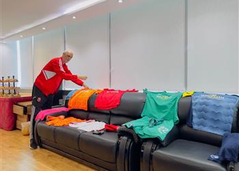 الأهلي بزيه التقليدي أمام بيراميدز في السوبر المصري